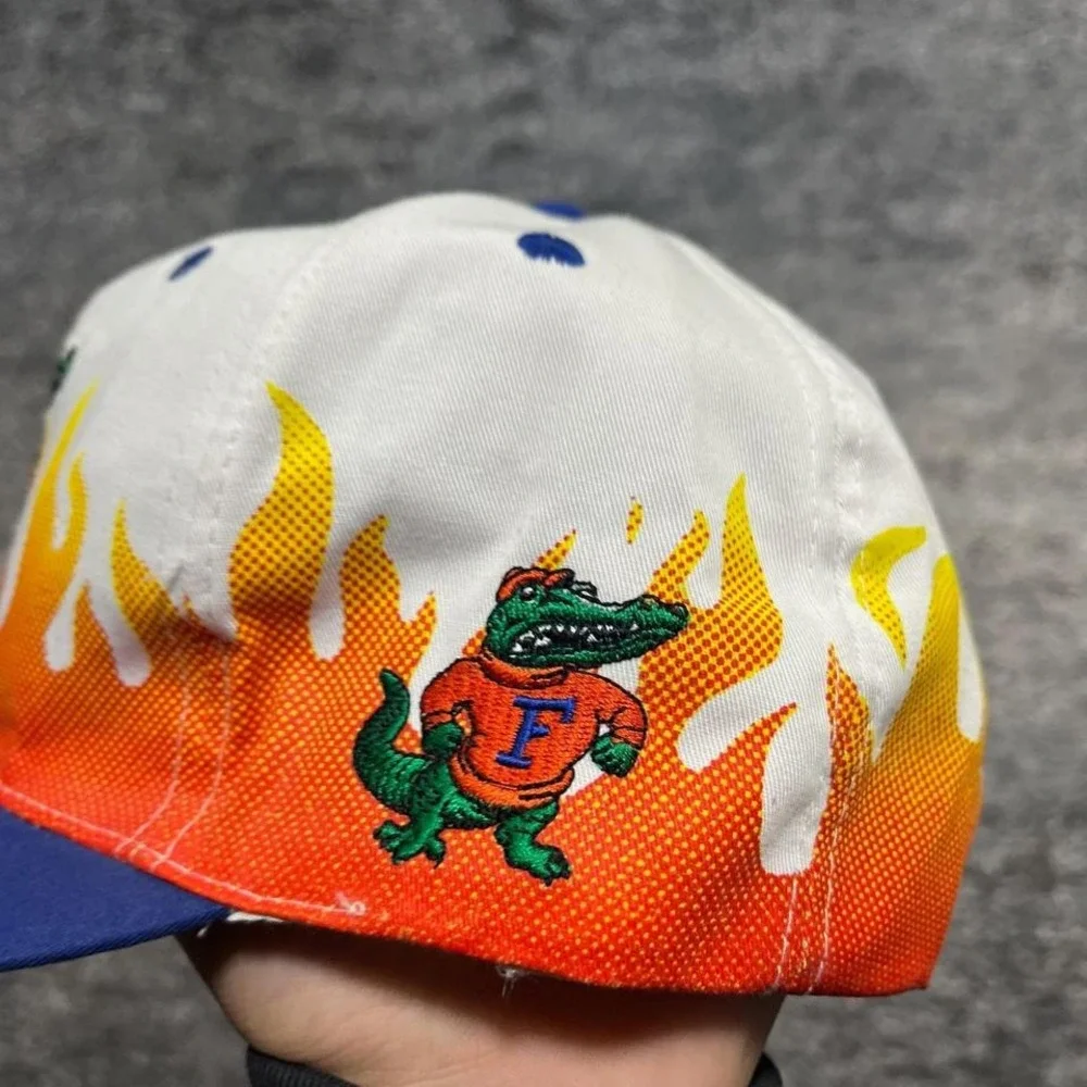 Vintage Florida Gators On Fire Hat Snapback Hat‎ University Collegiate 90s Cap